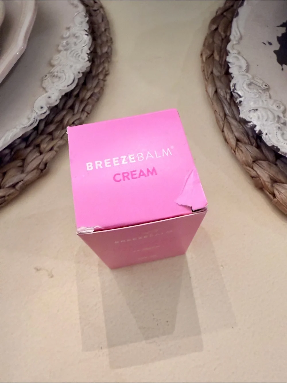 Breezebalm Pomegranate Daily Glow BB Cream SPF20 in cream - Picture 4 of 6